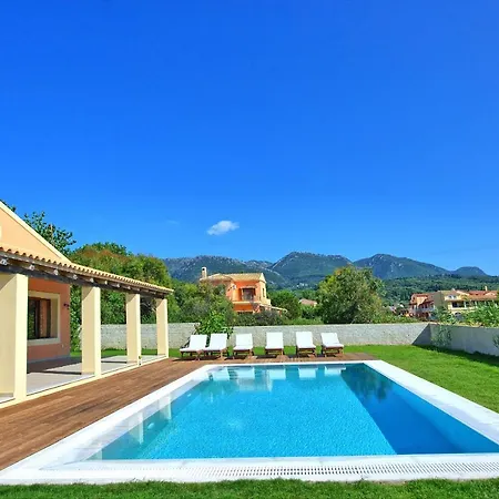 Villa Calypso By Posarellivillas *